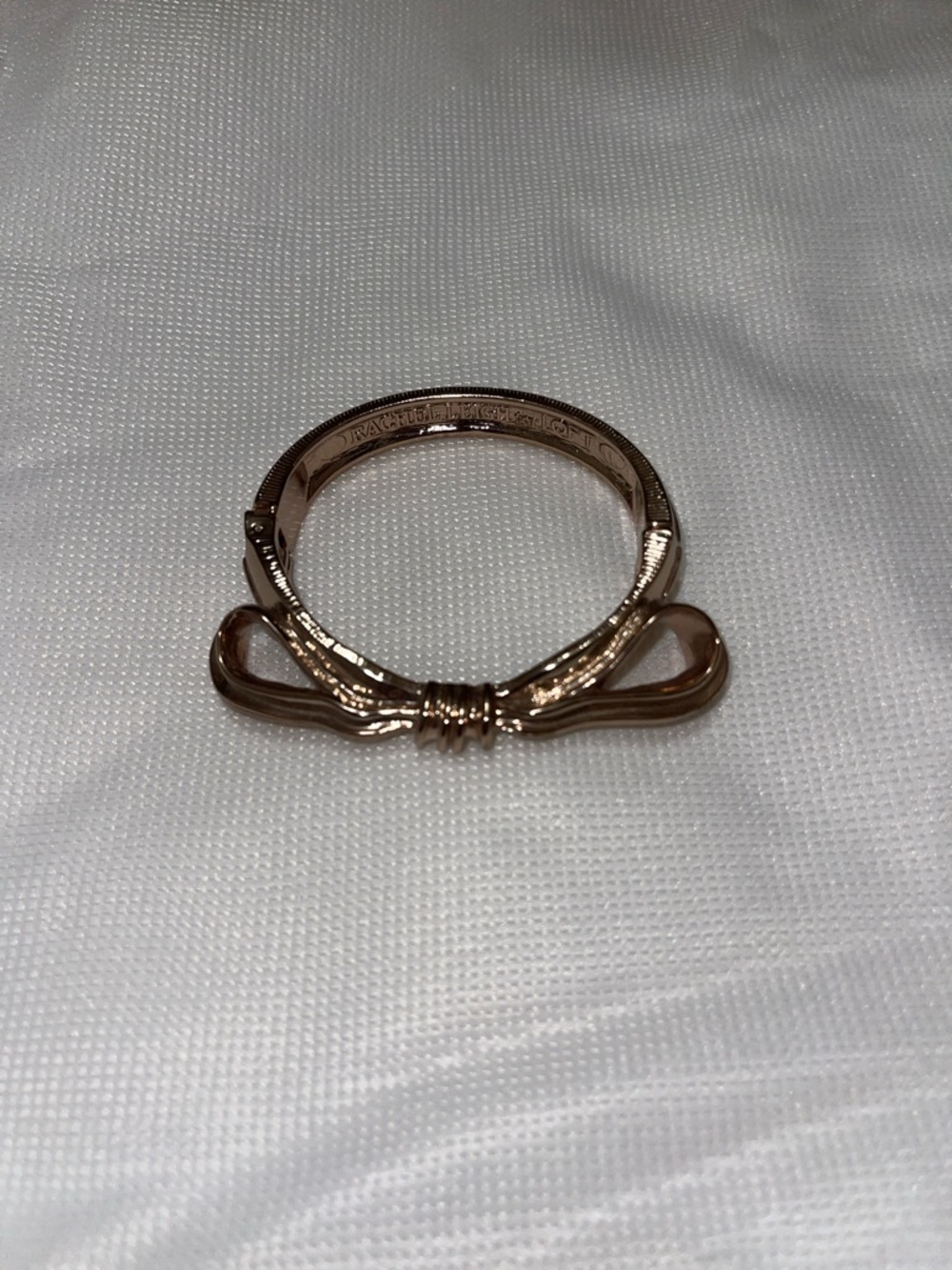 Rachel Leigh for Loft Bow bracelet excellent condition